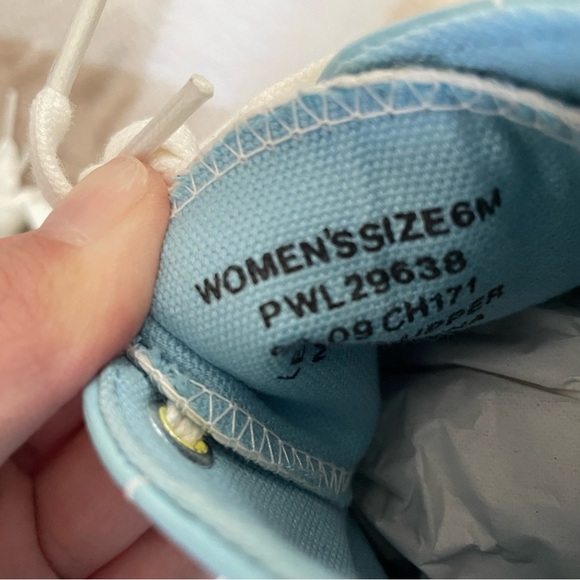 SIZE 6 Pro Keds Blue and Yellow Colorful High-Top Sneakers NWOT - Picture 4 of 10